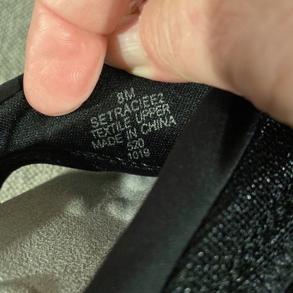 Easy Spirit. Comfortable Sandals, Size 8 - Picture 7 of 7